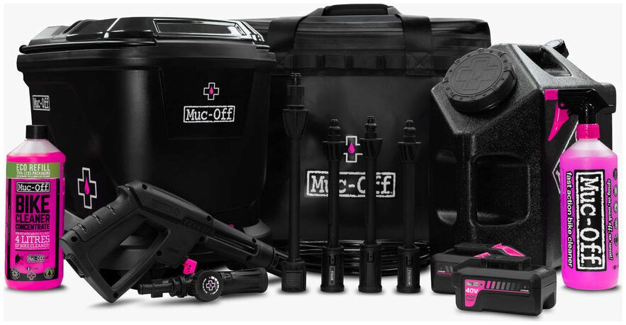 d1 Muc-Off Mobile Ultimate Bundle Pressure Washer - Image 1